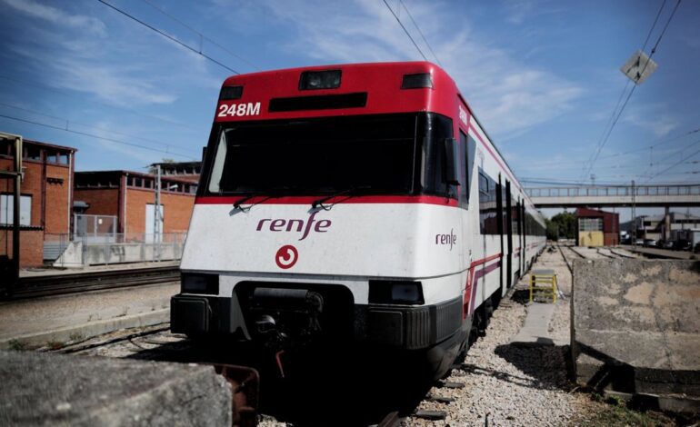 Dos heridos leves tras descarrilar un tren de Cercanías cerca de la estación de San Fernando de Henares