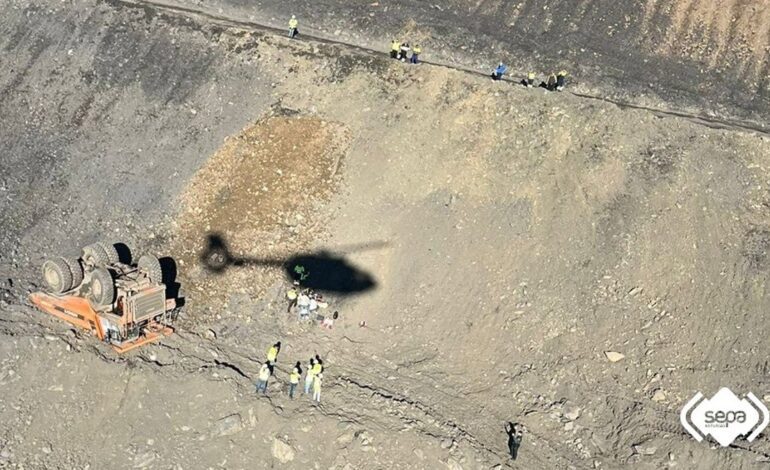Fallece un hombre en Llanes al caer con su tractor por un desnivel y resulta herido grave un trabajador en Tormaleo