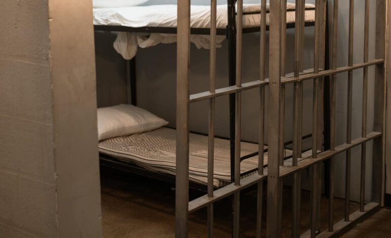 Suecia abrirá prisiones para niños de 13 años el próximo verano