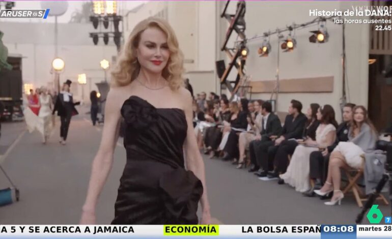 El vídeo de Nicole Kidman y Kendall Jenner desfilando en Vogue World con estos históricos diseños