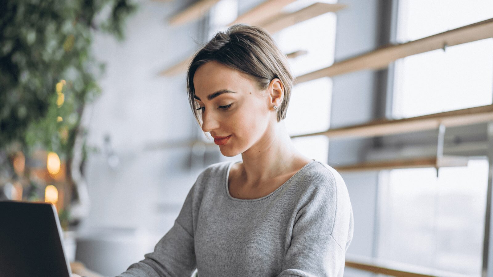 Europa se las prometía felices con el euro digital. Nadie esperaba es que un eurodiputado español pudiera poner en jaque el sueño europeo