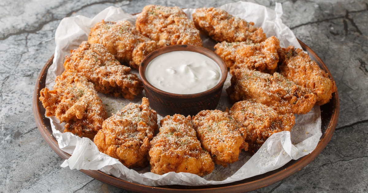 Para hacer bien un pollo rebozado el truco no es aceite, es el almidón