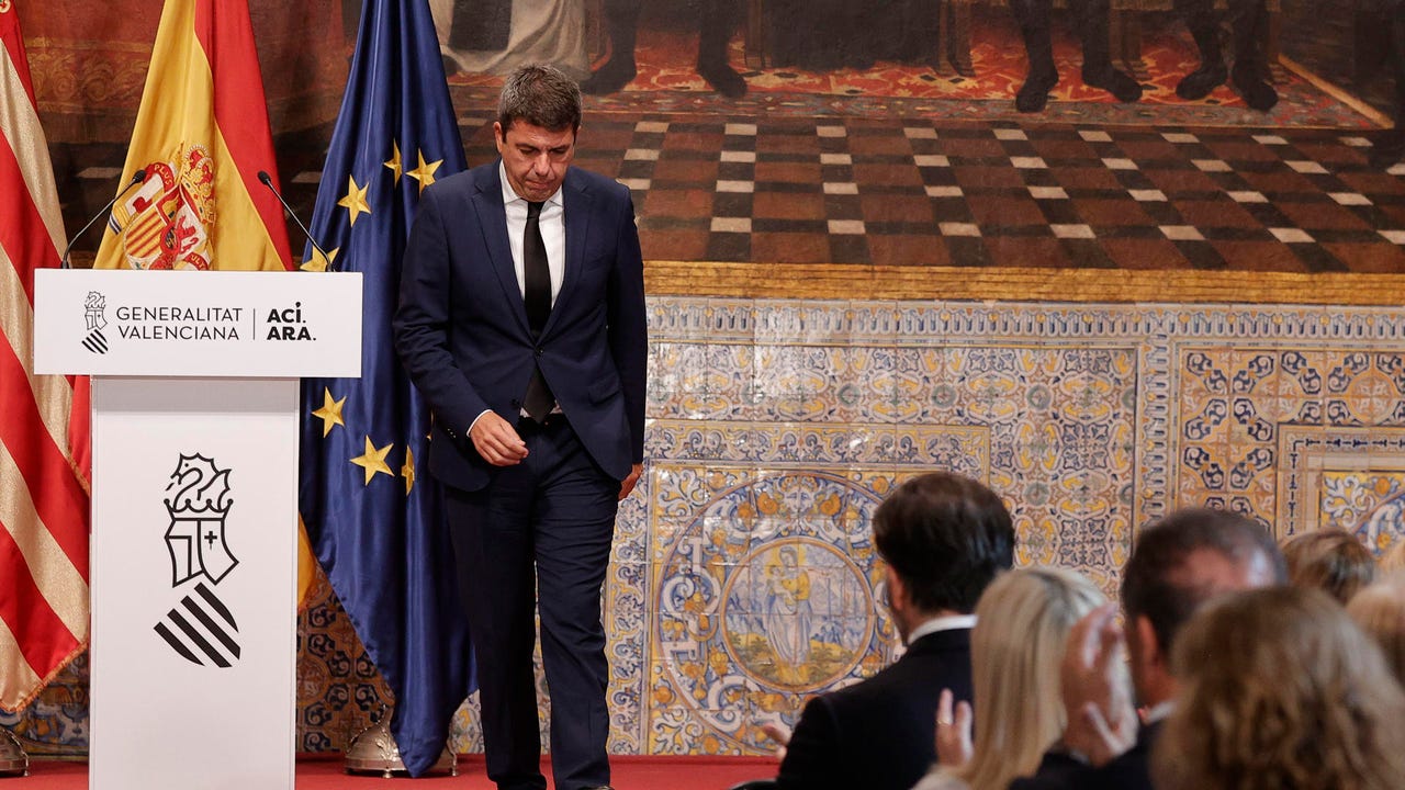 Mazón, sin dimitir ni pedir perdón, solo reconoce que «hubo cosas que debieron funcionar mejor» un año después de la DANA