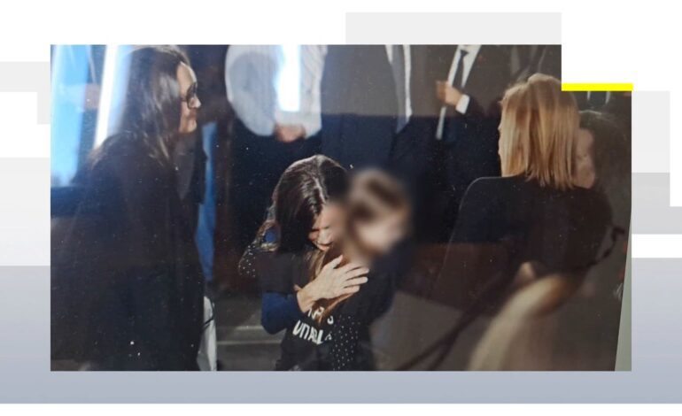 Me dijo que me cuidara yo y que cuidara a mi hija