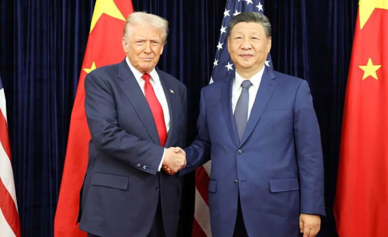 Trump inquieto, Xi impasible y un saludo de 30 segundo que ha terminado en acuerdo comercial