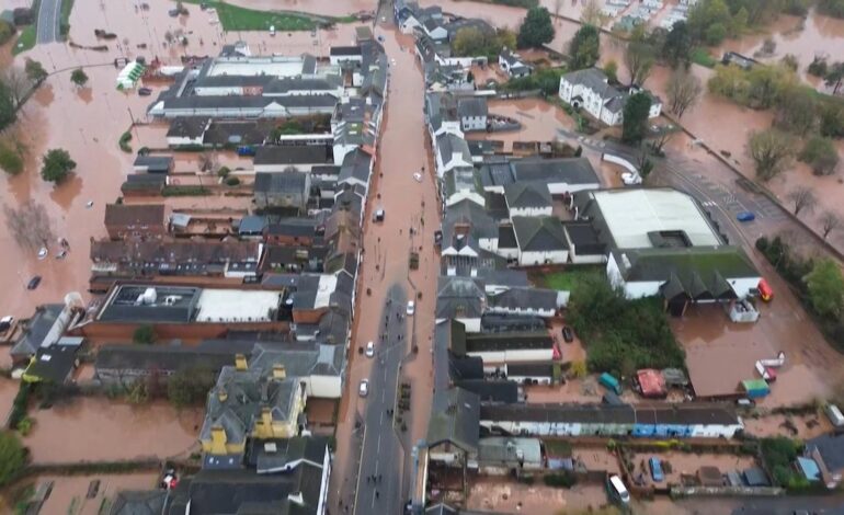 VIDEO INUNDACIONES BORRASCA CLAUDIA | La tormenta Claudia arrasa en Inglaterra y deja lluvias intensas e inundaciones