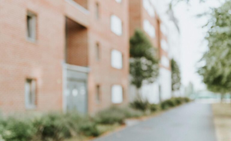 225 familias esperando piso y 590 sin baremar aún