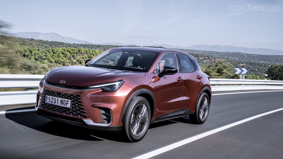 Gama Lexus LBX 2026: siete estilos con SUV edición especial