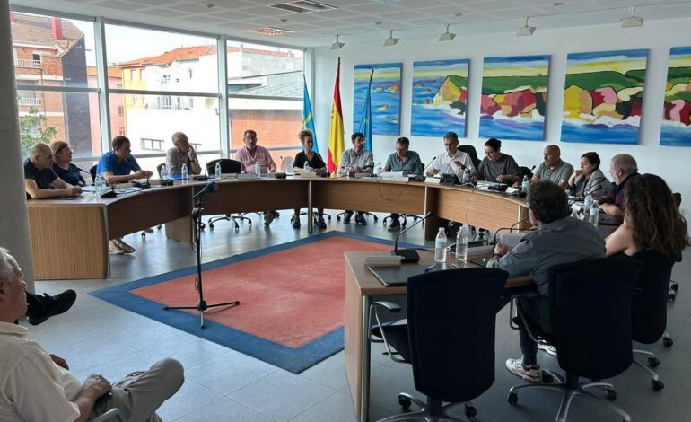 Cinco ediles del PSOE asumen las áreas de IU en Gozón tras su salida del gobierno