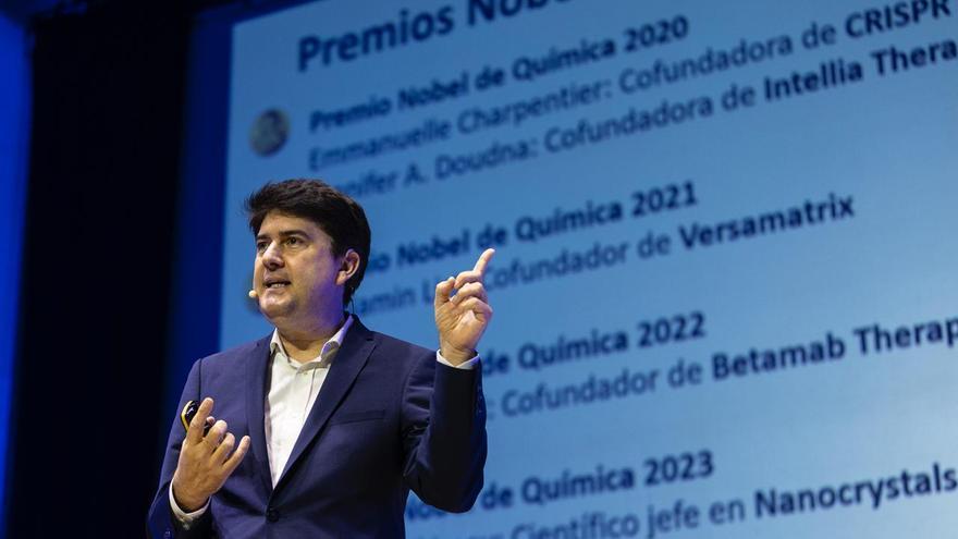 FORO INTELIGENCIA ARTIFICIAL | Javier García Martínez (Laboratorio Nanotecnología de la UA): «El conocimiento ahora se genera, se escala y se comercializa bajo el mismo techo»