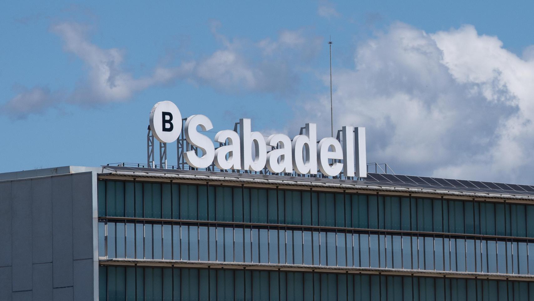 Sabadell da por hecho que Martínez venderá su 3,9% una vez cobre el dividendo del TSB