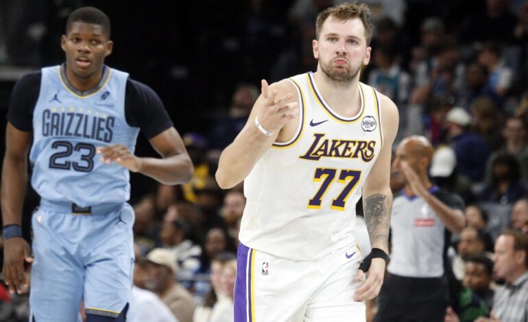 tres exhibiciones para superar a Michael Jordan e igualar a Chamberlain