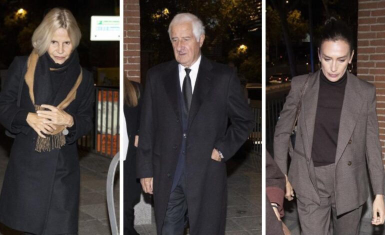 amigos y familiares dan el último adiós a la duquesa de Tenorio