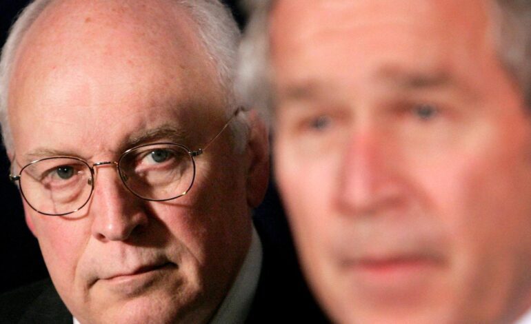 Luces y sombras de Dick Cheney, el hombre que ideó la «guerra al terror» y la persecución interna tras el 11-S