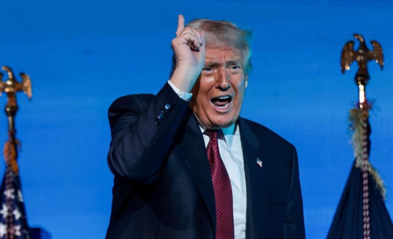 Trump amenaza con demandar a la BBC por manipular el vídeo del documental donde parecía alentar al asalto del Capitolio