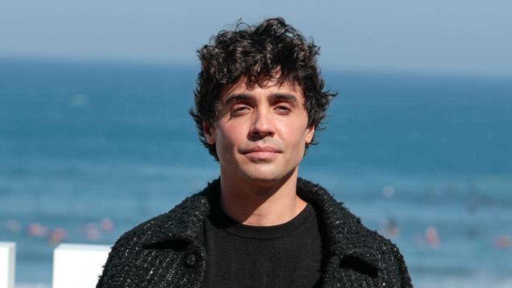 Javier Ambrossi reaparecerá públicamente en Madrid ocho días después de su ruptura con Javier Calvo: todos los detalles