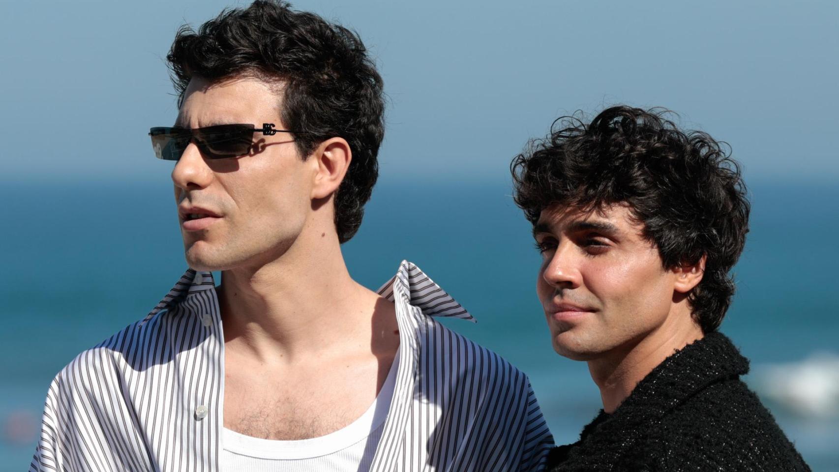 de la jovencísima madre de Ambrossi al padre de Calvo con un cameo en ‘Veneno’