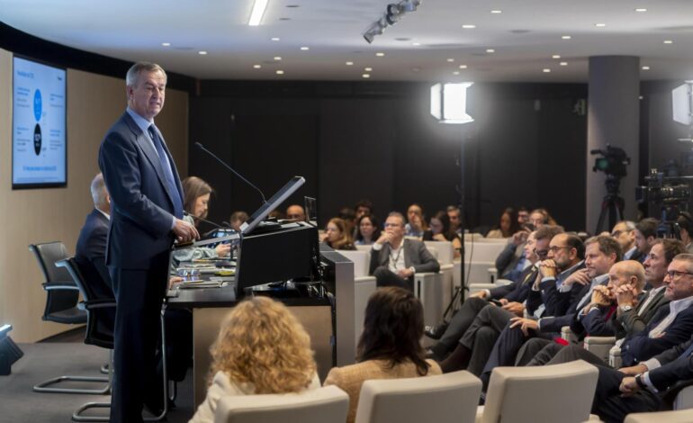 controlar las hipotecas, blindar la cartera de pymes y mimar a sus minoritarios