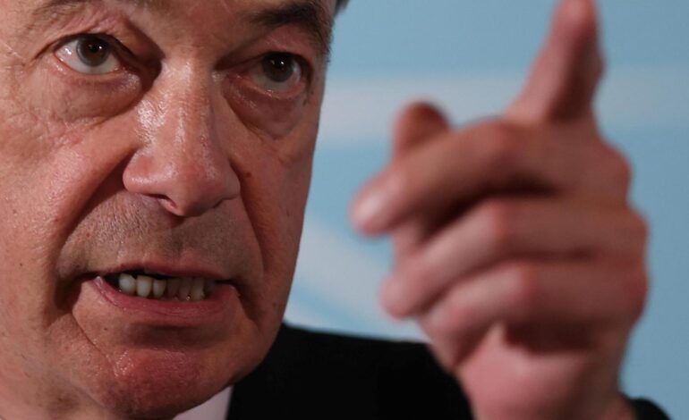 La derecha de Reino Unido aprovecha la guerra de Trump contra la BBC para combatir el «sesgo izquierdista» de la cadena