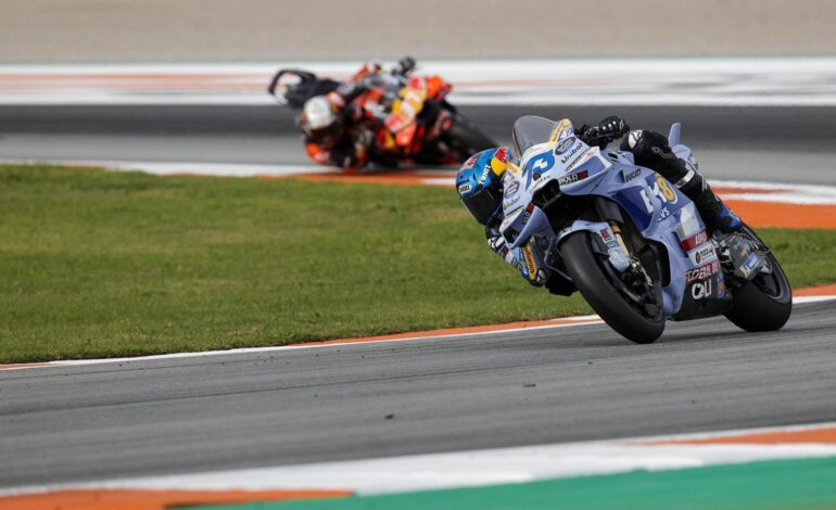 Recital de Álex Márquez en Valencia para sumar su segunda victoria consecutiva en la carrera al sprint