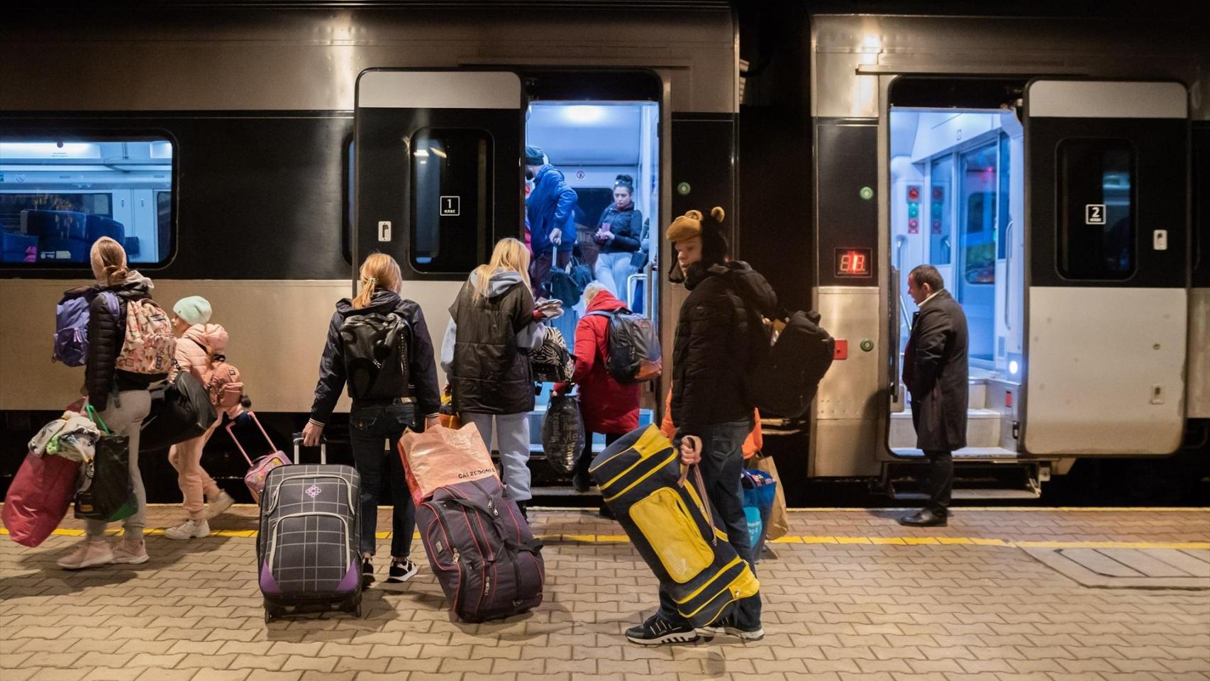 Polonia denuncia un sabotaje tras la explosión de un artefacto en la vía férrea que conecta las ciudades de Varsovia y Lublin