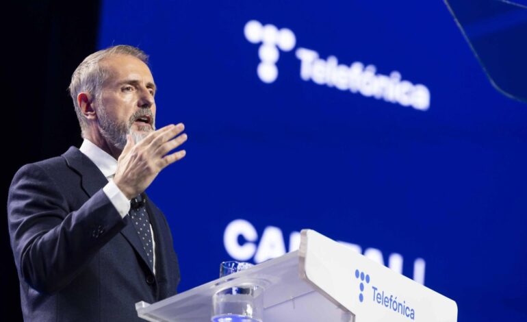 Telefónica acelera el ERE para lograr un acuerdo antes de que acabe el año y registrar su coste en las cuentas de 2025