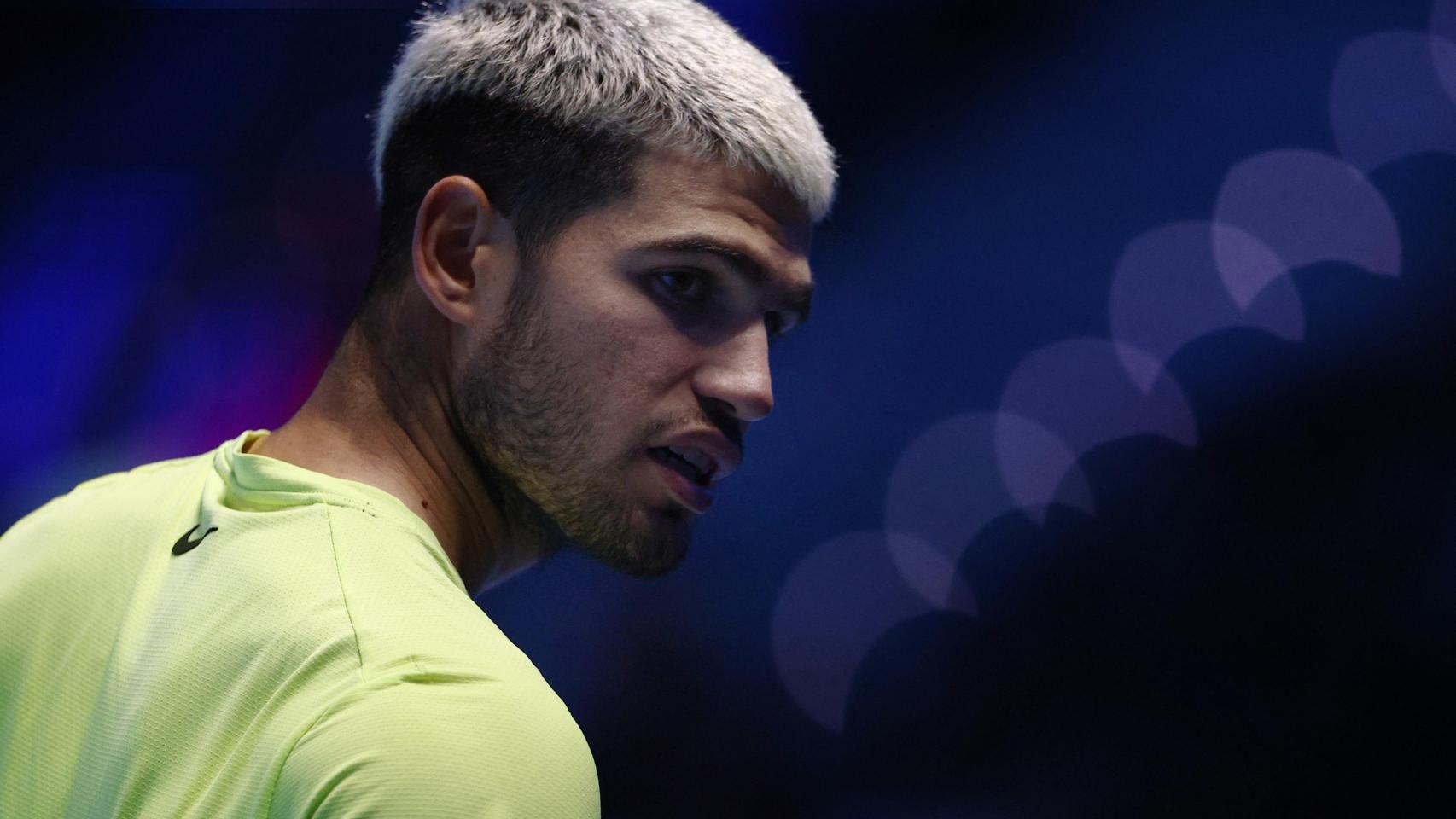 Las dudas físicas de Alcaraz hacen más débil a una España que llegaba como favorita a la Final a 8 de la Copa Davis