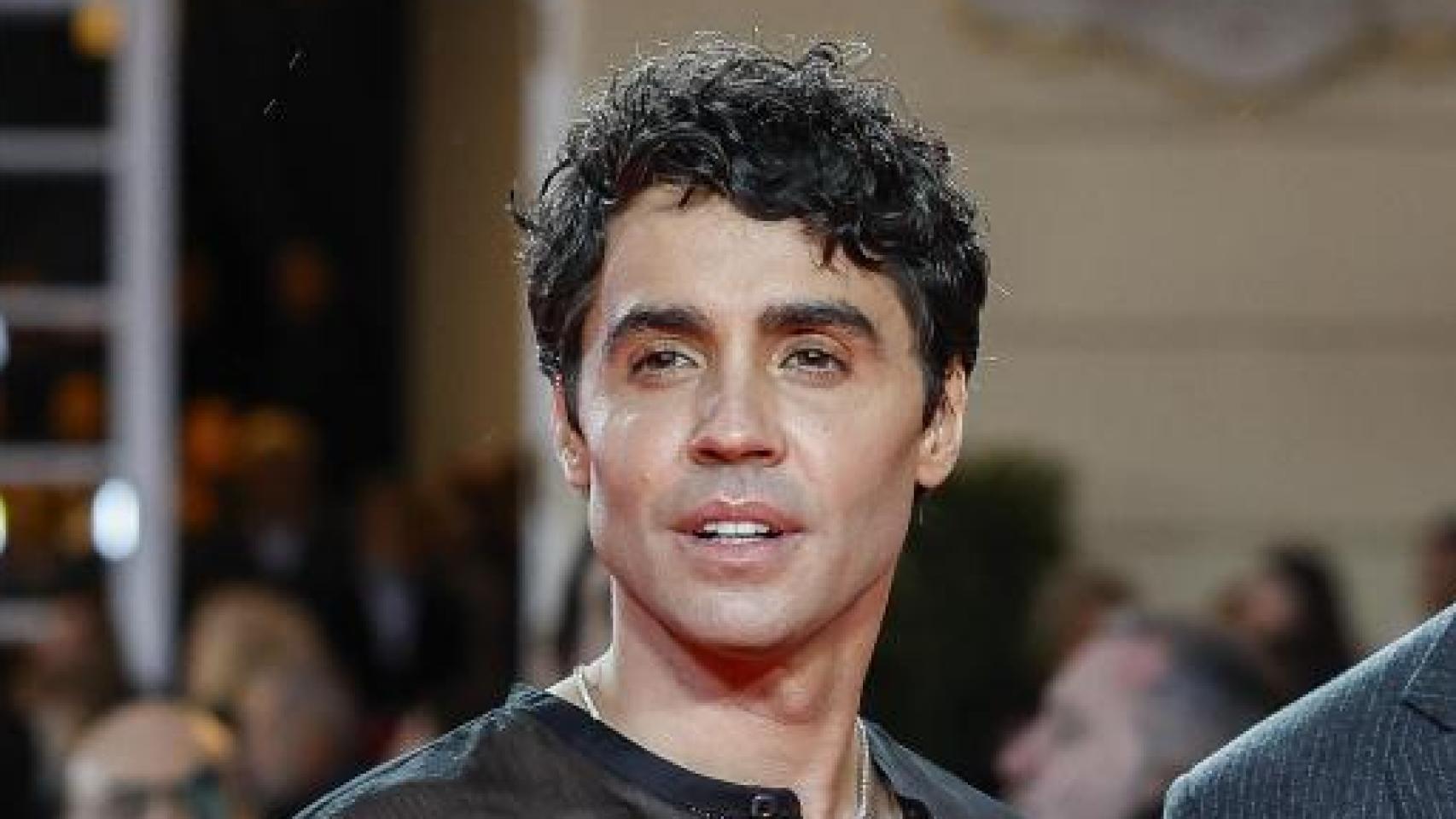 El plantón de Javier Ambrossi a la prensa en su primer acto público tras su separación de Javier Calvo