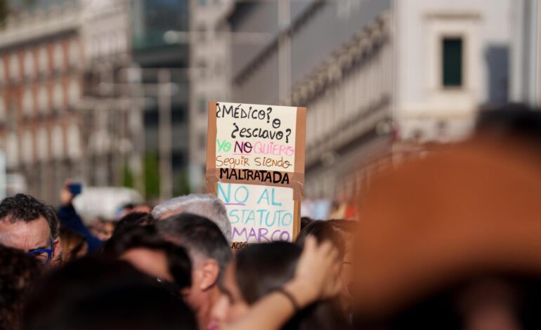 los médicos admiten «buena sintonía» con Sanidad pero exigen «muchos matices» en su última oferta