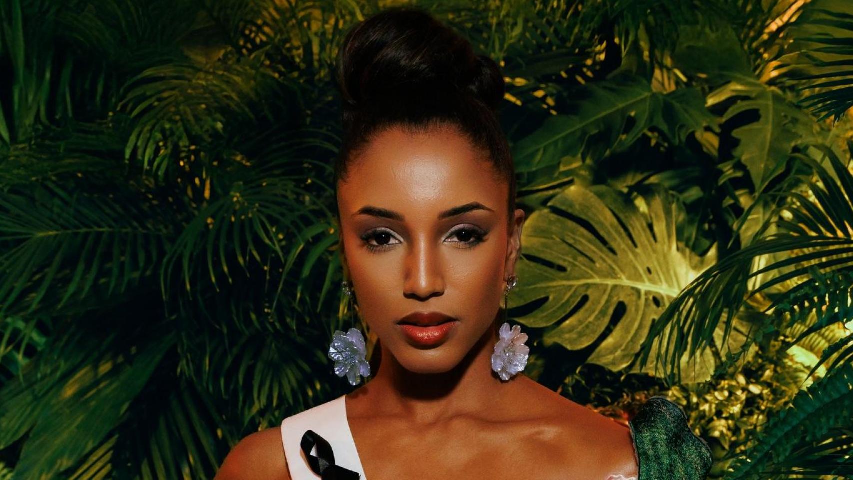 oftalmóloga e hija de un locutor de radio