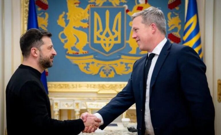 EEUU anuncia que Ucrania ha aceptado su nuevo plan de paz pero espera que Rusia lo rechace en Abu Dabi