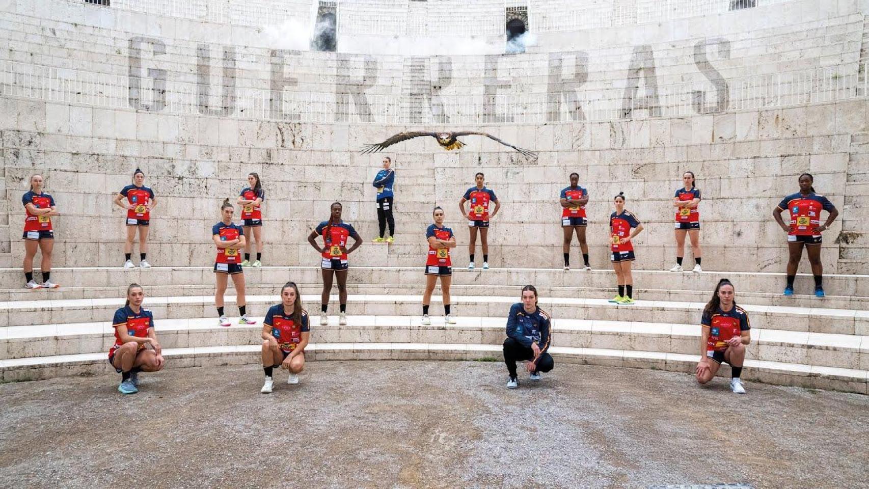 España vuela en busca de la gloria colectiva en Países Bajos y Alemania