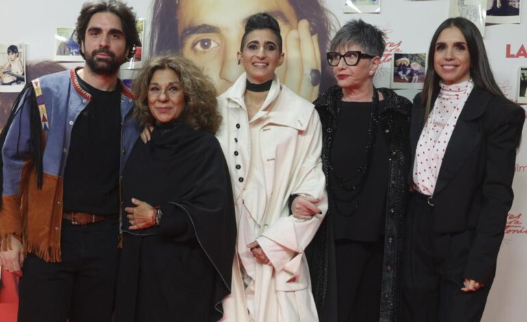 la lista de invitados y una marcada ausencia