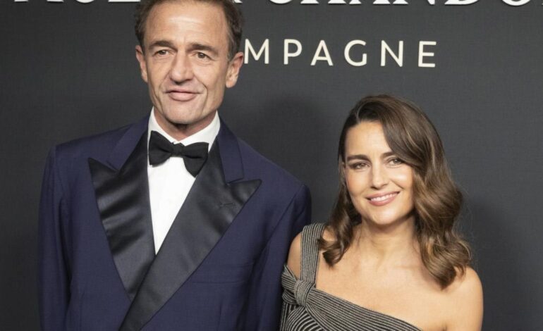 de su célebre padre Julio a su madre Pina y sus tres hermanos