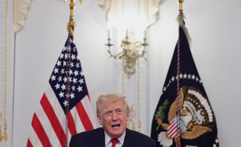 Trump advierte que EEUU empezará a «detener muy pronto» por tierra a presuntos narcotraficantes de Venezuela