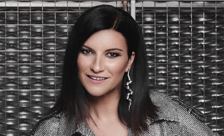 Laura Pausini, destrozada: muere su tío atropellado por un coche que se da a la fuga