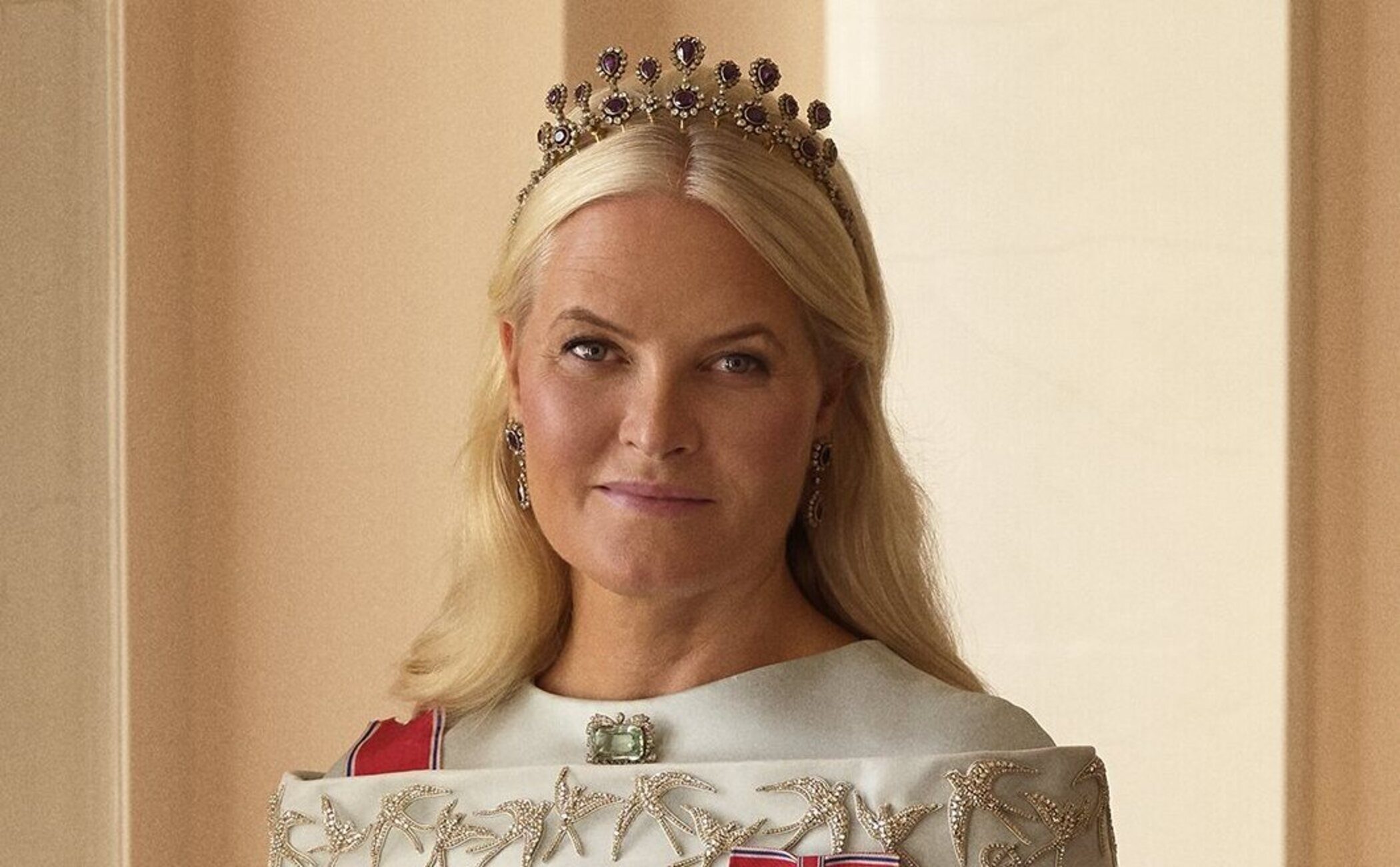 El libro que acusa a la Princesa Mette-Marit de encubrir a su hijo Marius Borg tras las acusaciones de abuso