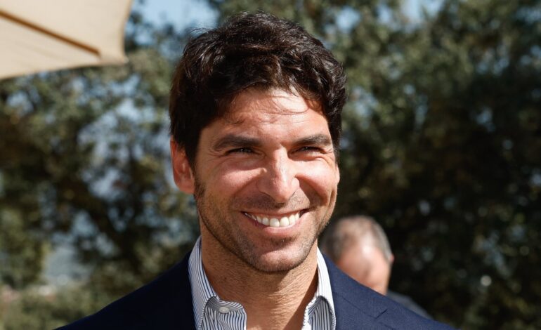 Cayetano Rivera podría tener una nueva ilusión amorosa: una periodista de televisión