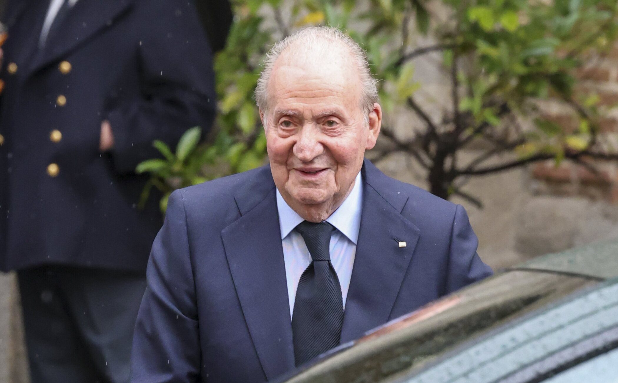 El Rey Juan Carlos concede su primera entrevista televisiva en Francia: «Todos cometemos errores. Espero que España comprenda lo que hice»