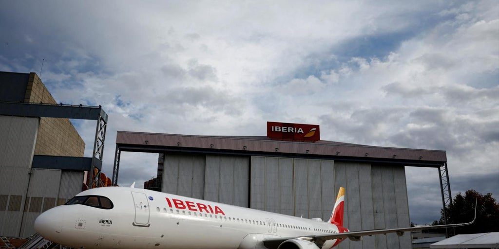 IAG (Iberia) dispara su beneficio un 15,5% entre enero y septiembre hasta los 2.703 millones, pero se congela en verano