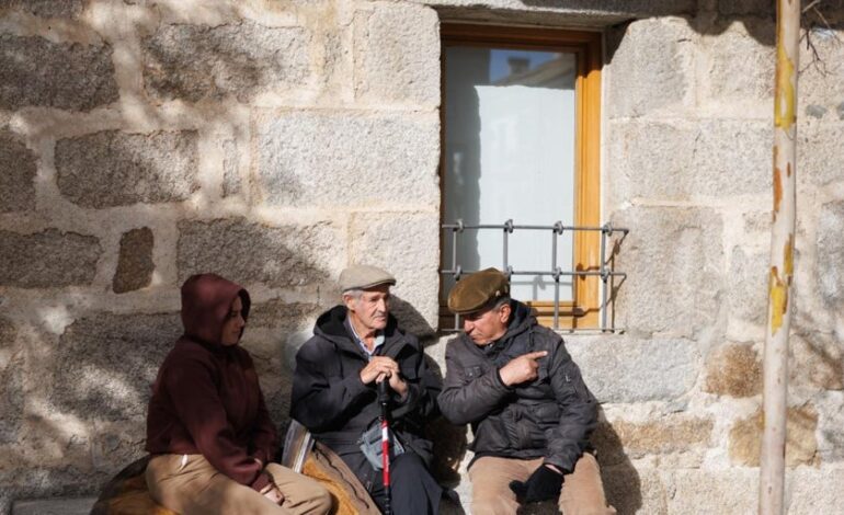 El modelo de pensiones de cuentas nocionales sueco y la capitalización de Chile, espejos para España