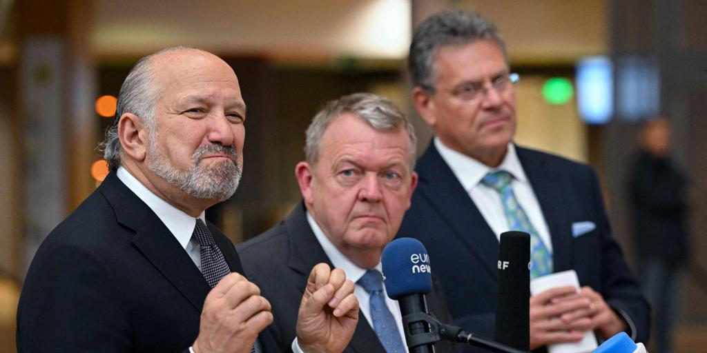 EE.UU. se resiste a reducir los aranceles al acero hasta que la UE no alivie la presión contra los gigantes tecnológicos