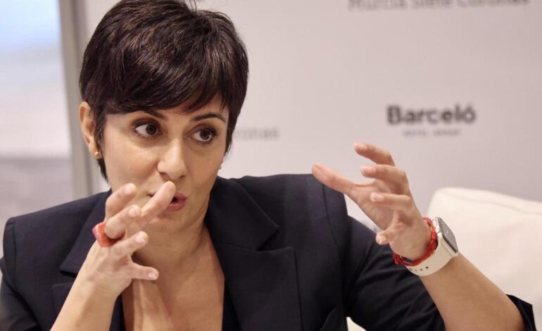 Si el PP hubiera decidido no ser irrelevante y aportar una oposición constructiva, podría estar condicionando políticas de vivienda