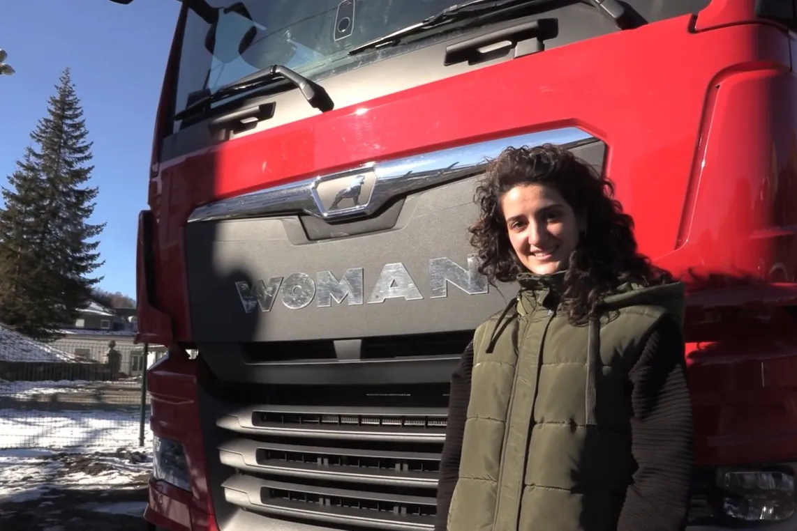 Récord de conductoras en España, pero apenas hay camioneras
