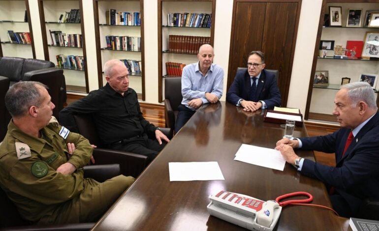 Netanyahu destituye al jefe del Consejo de Seguridad Nacional por su actuación en los atentados del 7-O