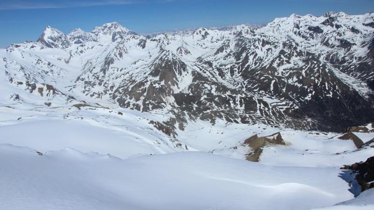 Mueren cinco turistas alemanes, entre ellos una chica de 17 años, tras una avalancha en los Alpes italianos