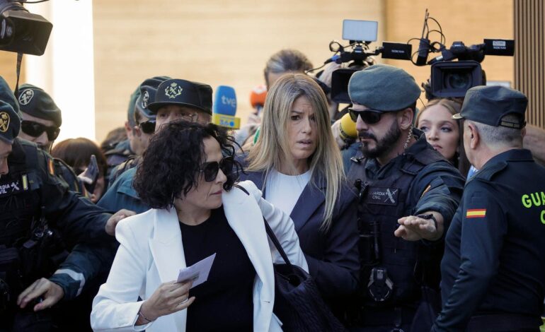 Maribel Vilaplana confirma que Mazón la acompañó al parking y que se despidieron hablando de fútbol: «No tenía prisa»