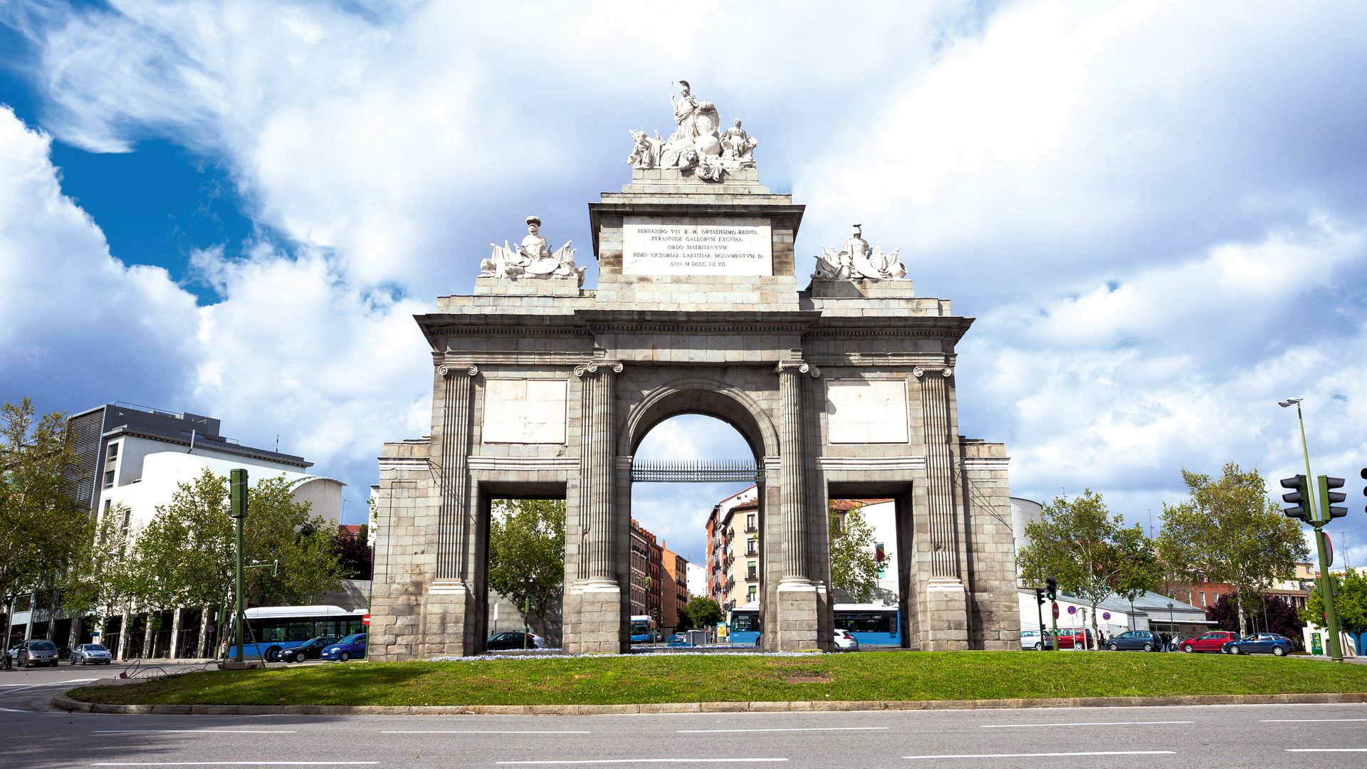 La Puerta de Toledo Madrid