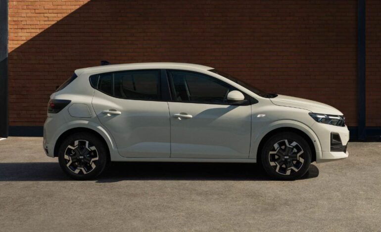 ¿Cuánto cuesta el coche más vendido en España en octubre?