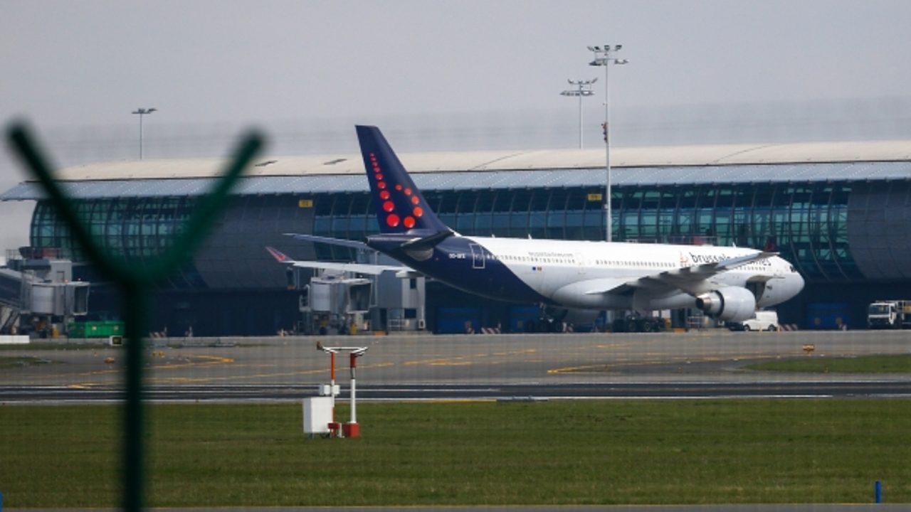 Bruselas-Zaventem suspende todos los vuelos